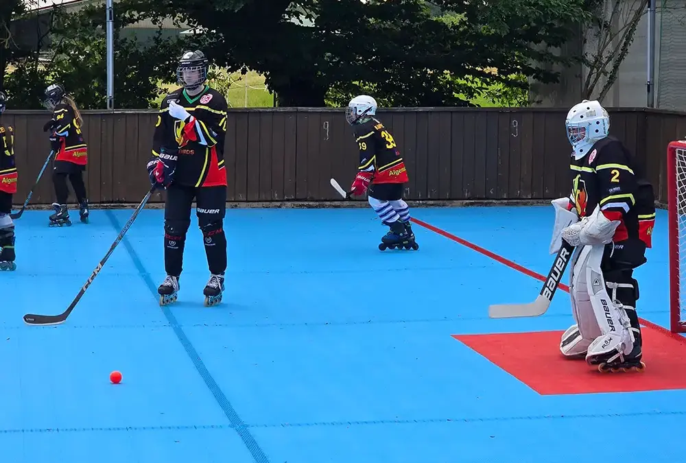 Wiedereröffnung der Eissportanlage Bilm – EC Bilm 