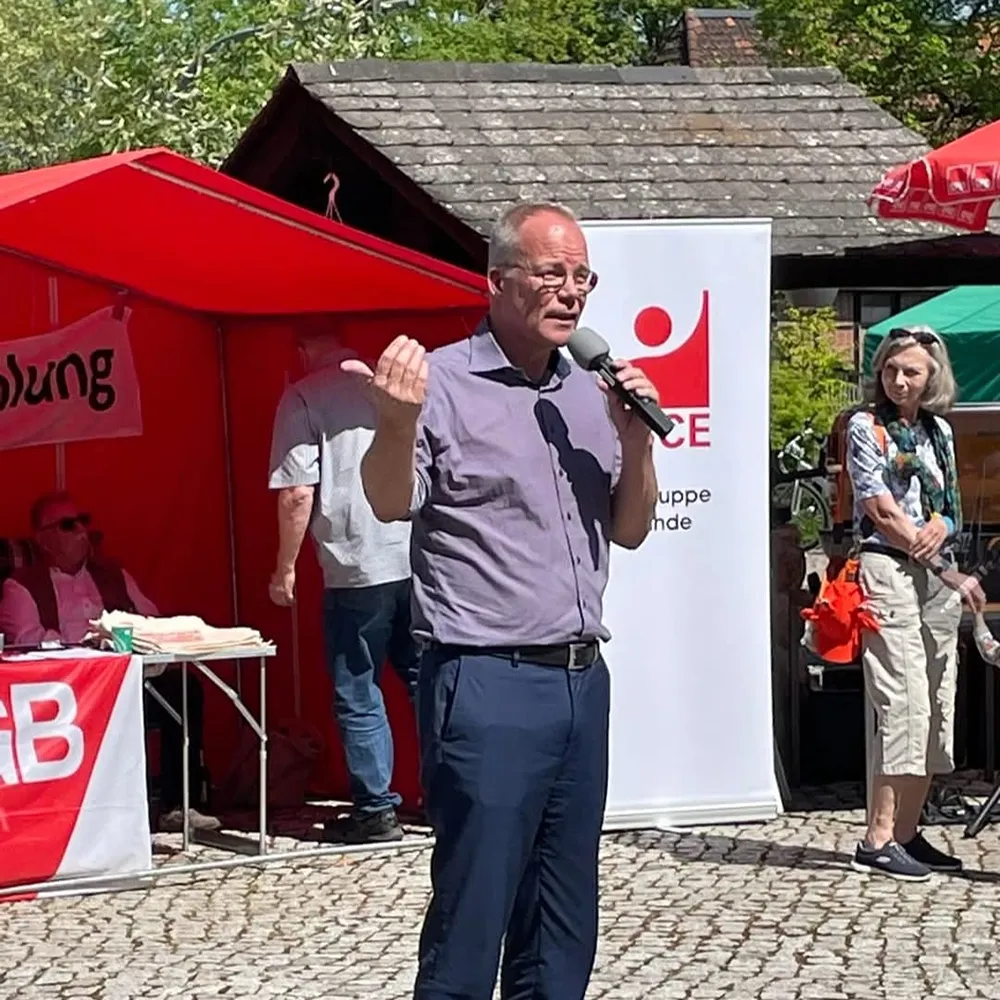Maifest auf dem Hof Falkenhagen begeistert über 200 Besucher